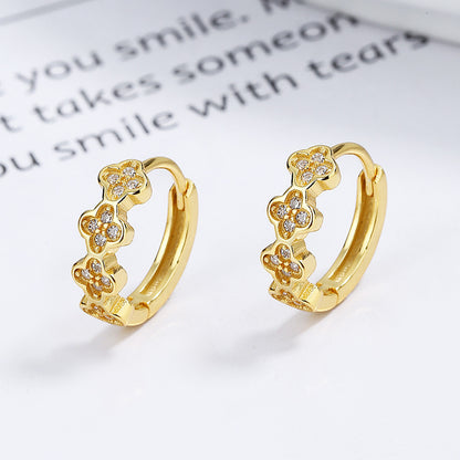 Charming Earring for Any Occasion