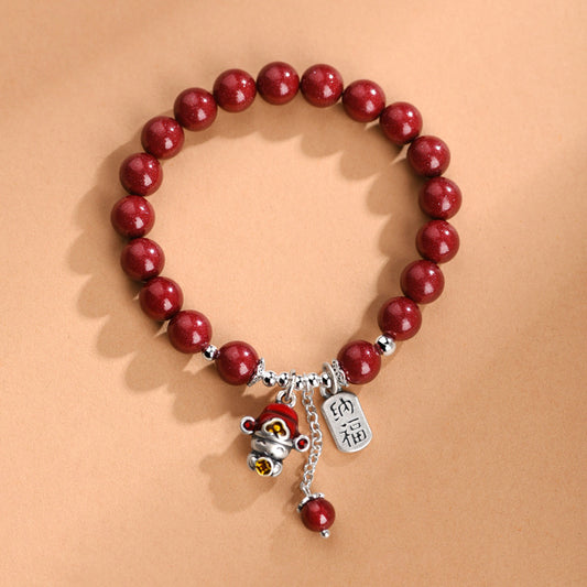 Classic Silver Bracelet with Timeless Appeal