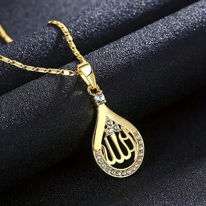 Stunning Necklace for Daily Wear
