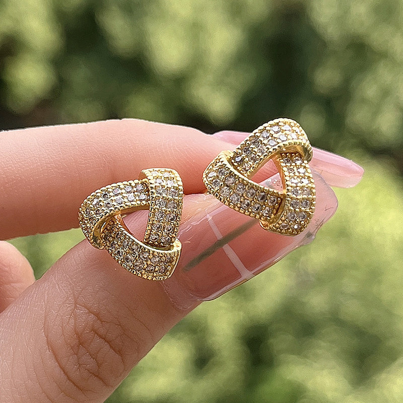 Stunning Earring for Daily Wear