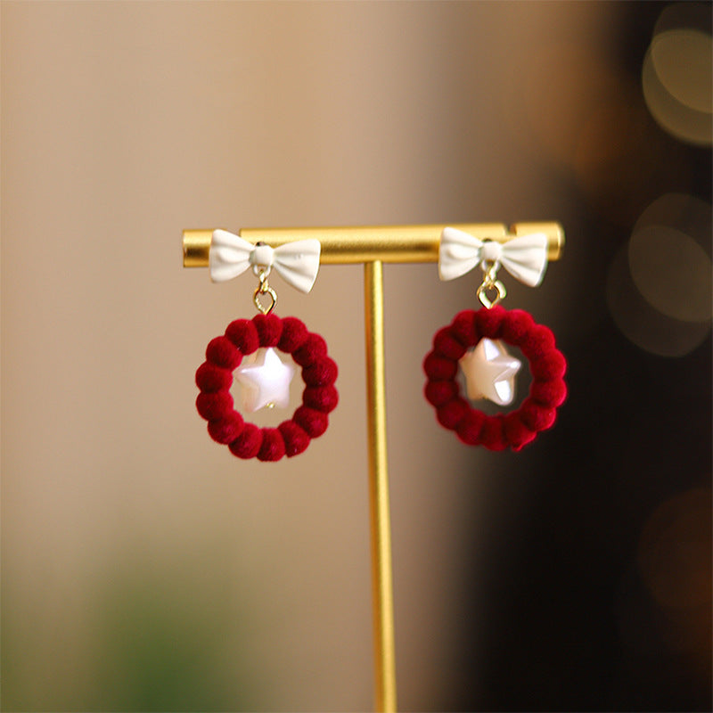 Charming Earring for Any Occasion