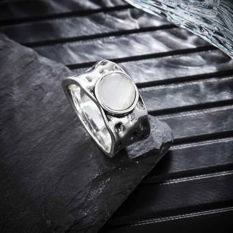 Classic Ring with Timeless Appeal