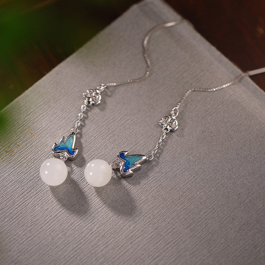Beautiful Silver Earring with Unique Style