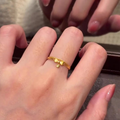 Charming Gold Ring for Any Occasion