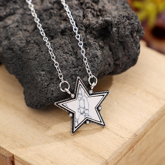 Charming Pendant for Any Occasion
