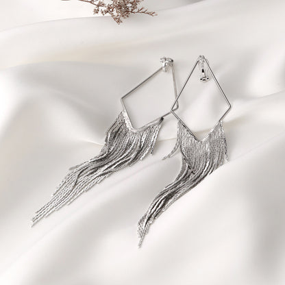 Classic Earring with Timeless Appeal