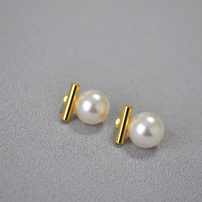 Romantic Silver Earring for Special Moments