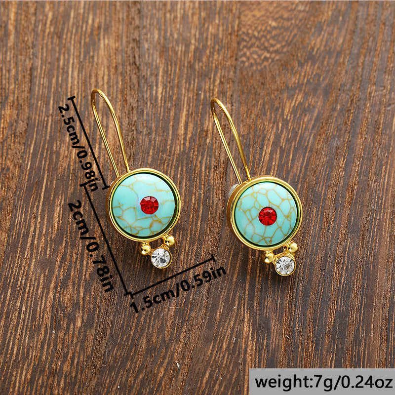 Classic Earring with Timeless Appeal