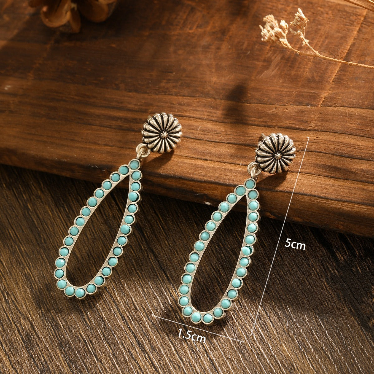Classic Earring with Timeless Appeal
