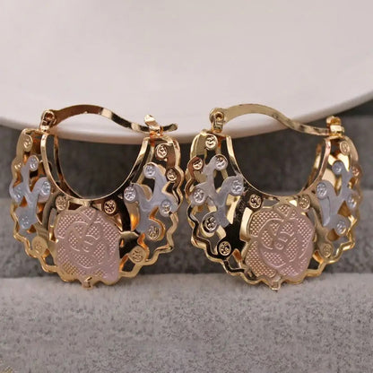 Classic Earring with Timeless Appeal