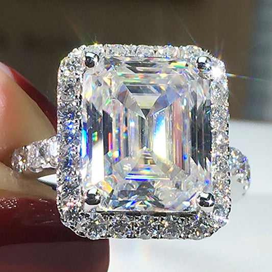 Charming Ring for Any Occasion