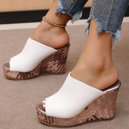 Beautifully Crafted Orthopedic Sandals