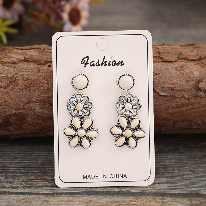 Beautiful Set with Unique Style