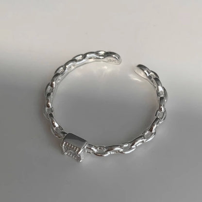 Elegant Ring for Every Occasion