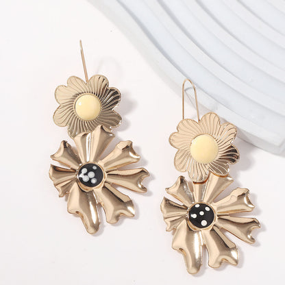 Stunning Earring for Daily Wear