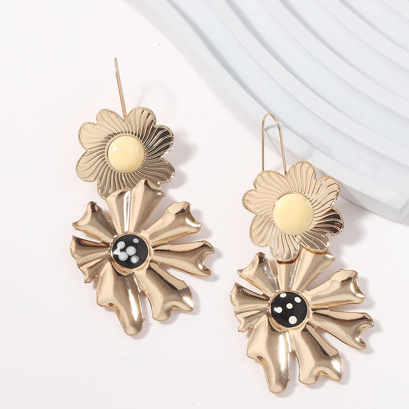 Stunning Earring for Daily Wear