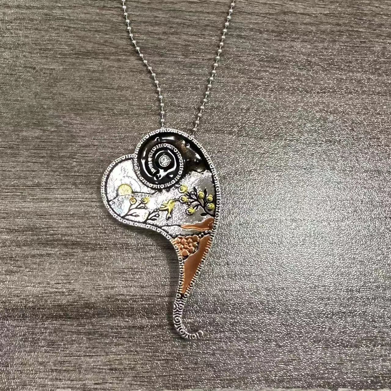 Stunning Necklace for Daily Wear