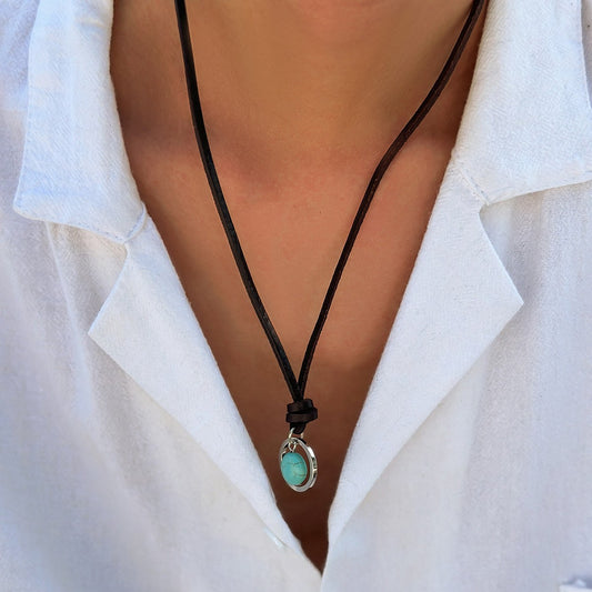 Romantic Necklace for Special Moments