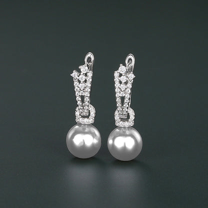 Romantic Pearl Earring for Special Moments