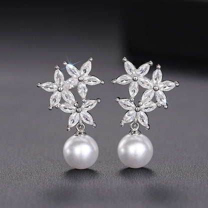 Classic Pearl Earring with Timeless Appeal