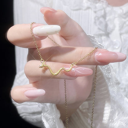 Stunning Necklace for Daily Wear