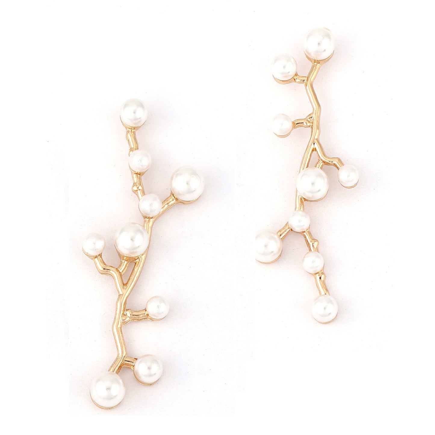 Classic Pearl Earring with Timeless Appeal