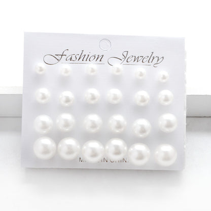 Classic Pearl Earring with Timeless Appeal
