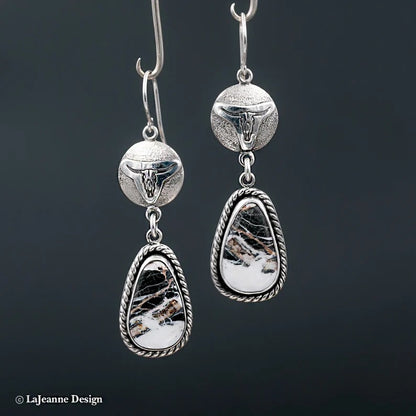 Elegant Silver Earring for Every Occasion