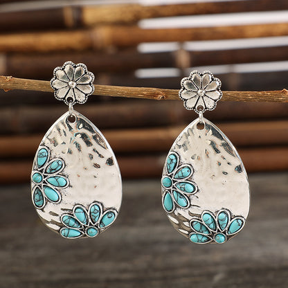 Charming Earring for Any Occasion