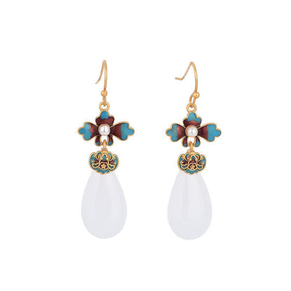 Stunning Gold Earring for Daily Wear