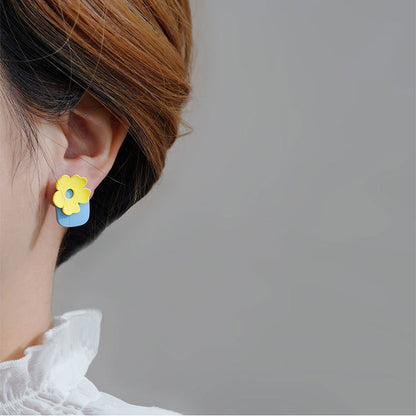 Vintage Handmade Earring