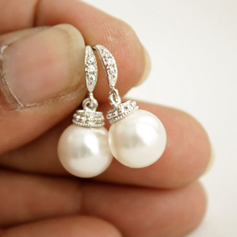 Stunning Pearl Earring for Daily Wear