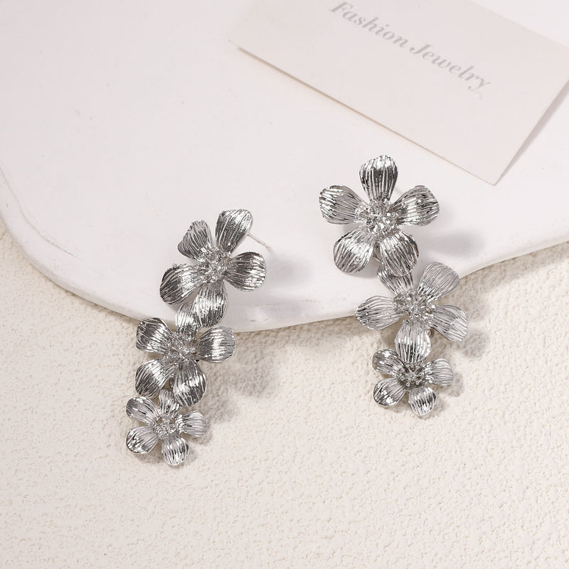 Romantic Earring for Special Moments