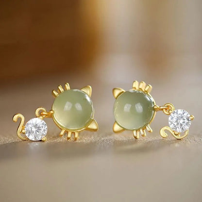 Vintage Handmade Gold Earring