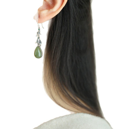Elegant Silver Earring for Every Occasion