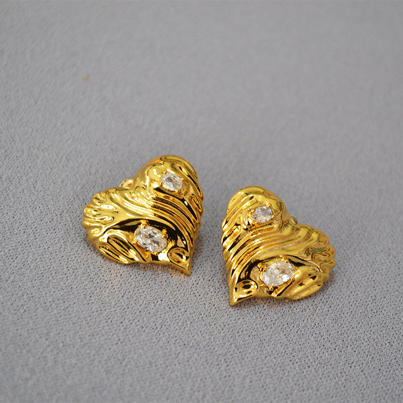 Vintage Handmade Gold Earring