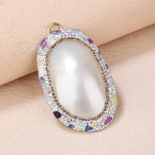 Delicate Artisan Gold Pendant