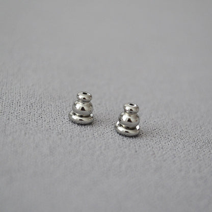 Charming Gold Piece for Any Occasion