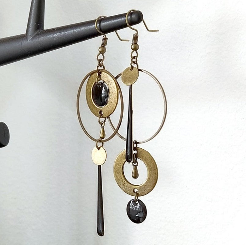 Classic Earring with Timeless Appeal