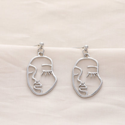 Romantic Earring for Special Moments