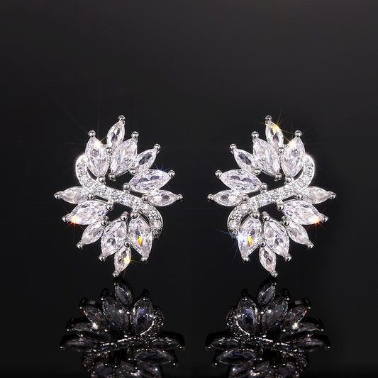 Romantic Earring for Special Moments