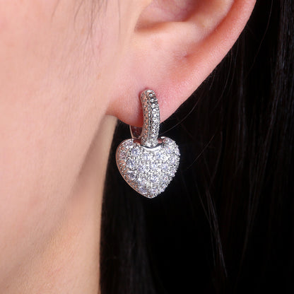 Charming Earring for Any Occasion
