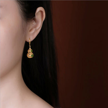 Elegant Gold Earring for Every Occasion