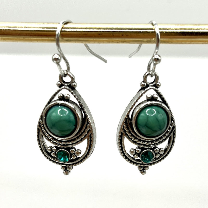 Classic Earring with Timeless Appeal