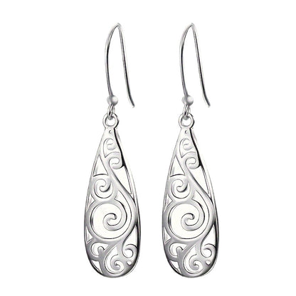 Classic Earring with Timeless Appeal