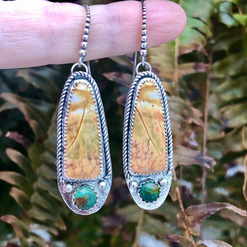 Classic Silver Earring with Timeless Appeal