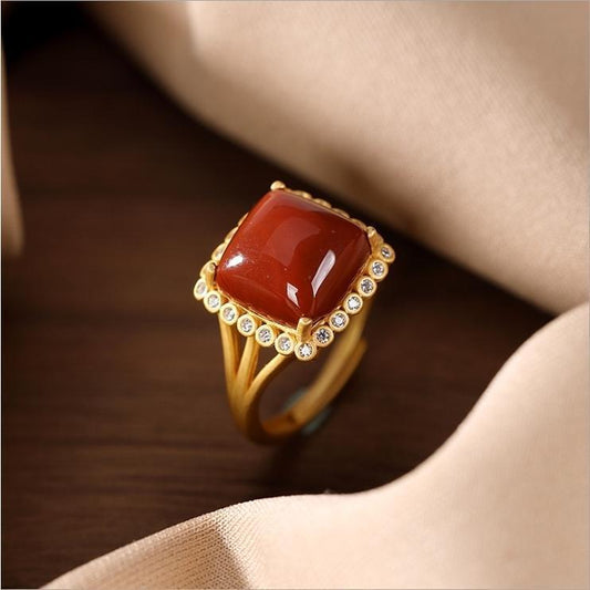 Stunning Gold Ring for Daily Wear