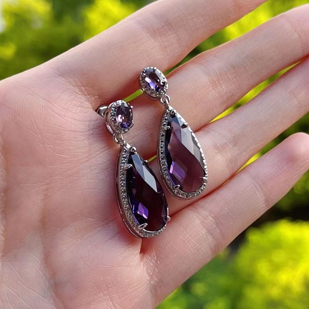 Vintage Handmade Earring
