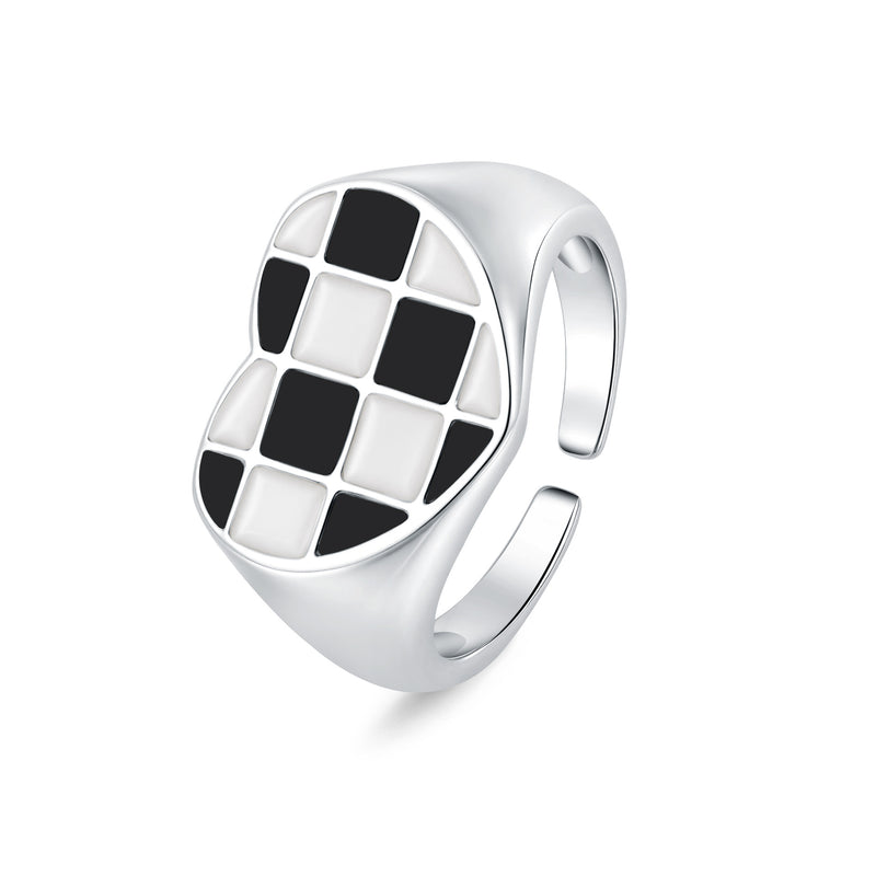 Classic Ring with Timeless Appeal