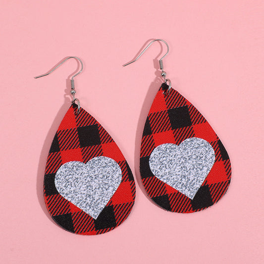 Charming Silver Earring for Any Occasion
